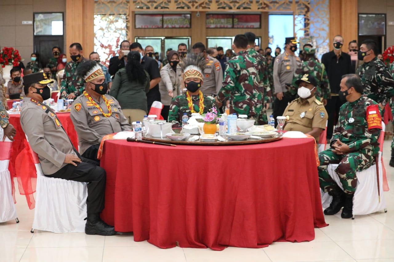 Panglima TNI Silaturahmi dengan Tokoh Lintas Agama Papua (int)