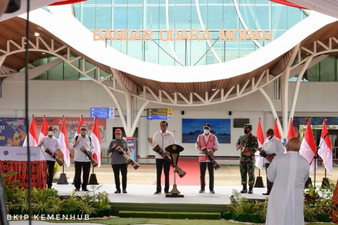 Presiden Meresmikan Terminal Baru Bandara Mopah Merauke (foto : int)